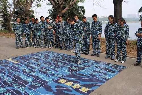 地雷阵拓展游戏