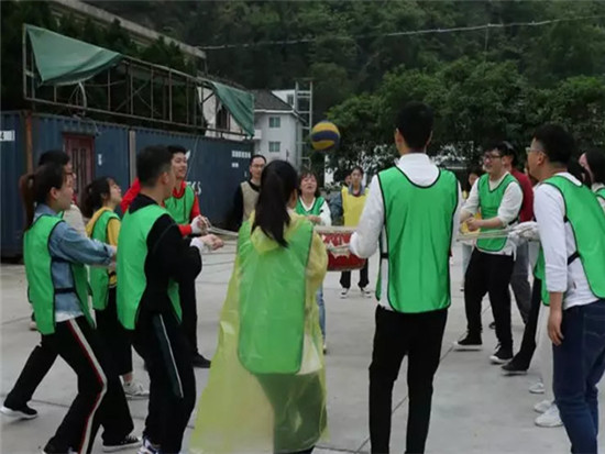 再续战火，一天的团队建设活动方案