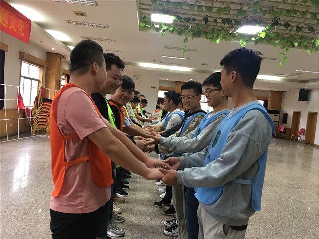 西安户外拓展露营,西安企业拓展培训公司,西安小孩拓展训练营