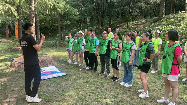 西安真人cs拓展团建,西安公司户外拓展,西安适合户外拓展的场地